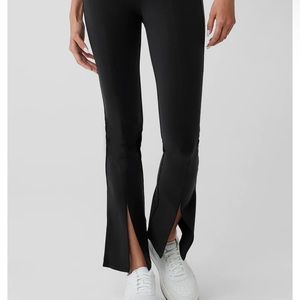 Alo yoga airbrush 7/8 high waist flutter leggings